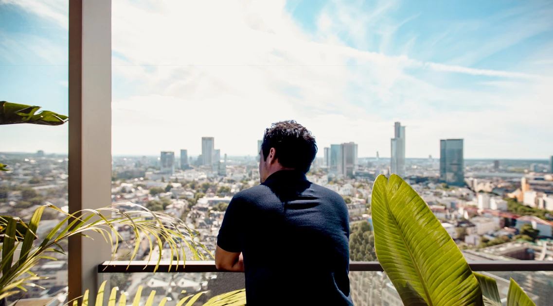 (Senior) Operations Manager Financial Services (m|w|d) Hero Image